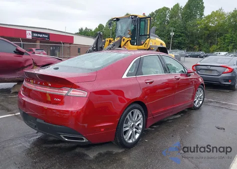 2015 Lincoln Mkz из США, поврежденный, VIN 3LN6L2LUXFR601724